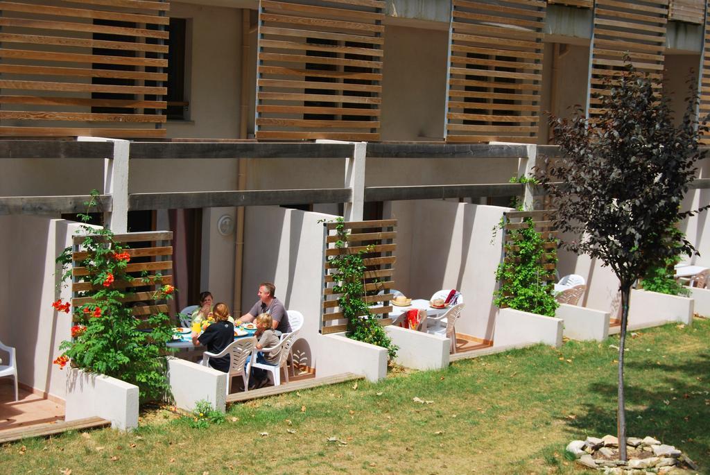 Lagrange Grand Bleu Vacances - Residence La Closerie Баржак Экстерьер фото